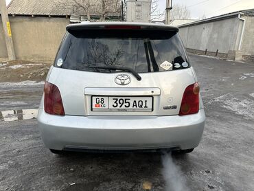 Toyota: Toyota ist: 2005 г., 1.4 л, Автомат, Бензин, Хэтчбэк