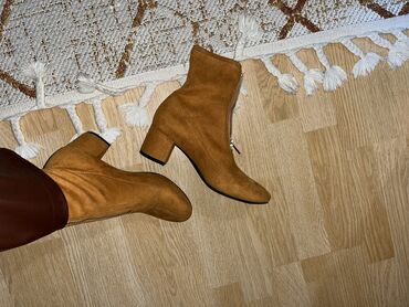 mubb cizme: Ankle boots, 37