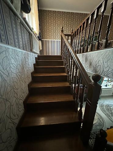 Продажа коттеджей и домов: Продаётся дом в Кок-Жар (Айкол) 🏠 2 этажа, 200 м² 🛏 6 комнат 📍 Участок — 10