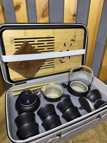Наборы посуды: Набор посуды для чайных церемоний в походном кейсе. • Кейс, серый — 7