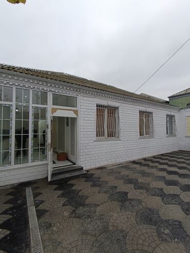 Həyət evləri və villaların satışı: Binəqədi qəs. 4 otaqlı, 200 kv. m, Kredit yoxdur, Yeni təmirli -da lalafo.az — 1 Həyət evləri və villaların satışı: Binəqədi qəs. 4 otaqlı, 200 kv. m, Kredit yoxdur, Yeni təmirli — 1