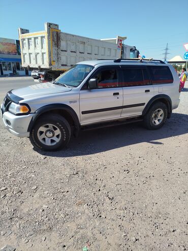 кол арава: Mitsubishi Montero Sport: 2003 г., 3 л, Автомат, Газ, Жол тандабас