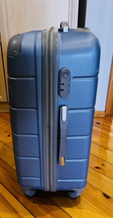 Çamadanlar: Camadan Cemi 2-defe isdifade edilib Olculeri 55/40/25 her bir derali — 9