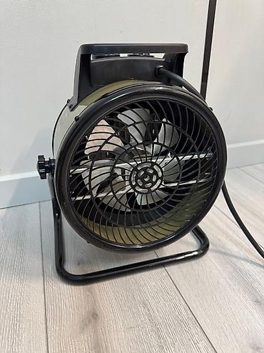 Электрические обогреватели: Электрический обогреватель Напольный, более 2000 Вт — 9