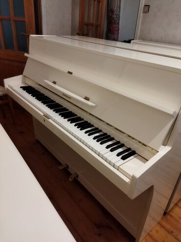 alman avcarkasi: Almaniya istehsalı Zimmermann pianinosu. Başga secimlər var