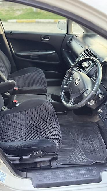 toyota stream: Honda Stream: 2003 г., Минивэн — 7