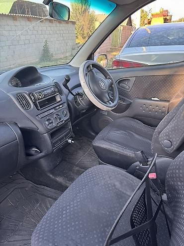 highlander 2: Toyota Funcargo: 2003 г., 1.3 л, Автомат, Бензин, Хэтчбэк — 5