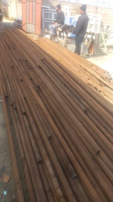 Borular və şlanqlar: Metal, Boru, İşlənmiş, Sənayə, Su üçün, Ünvandan götürmə