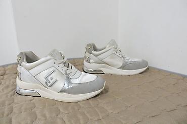 grubin leopard papuce: LIU-JO br 39 25cm, potpuno ocuvane kvalitetne, moderne patike, bez — 3