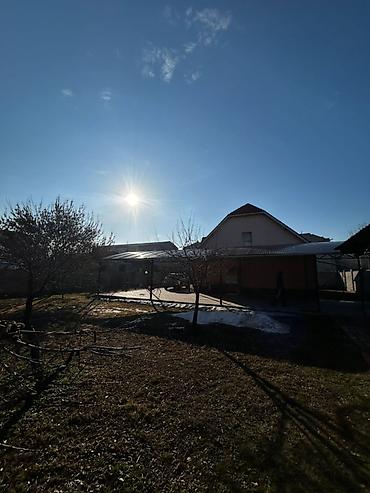 Продажа коттеджей и домов: 🏡 Продаётся просторный дом — 100 м² 📍 Район Аска Таш Отличный вариант — 19