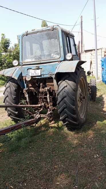 06 masinlar: Ikiside iley veziyetdedi pula etiyac var deye deyerinden asaqi satilir