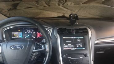 Ford: Ford Fusion (interyer və texnologiya detalları) - Rəqəmsal/analoq — 4