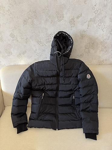 Kurtkalar: Moncler kişi şişme kurtka – qara rəng - Ölçü: XL (etiketdə — 1