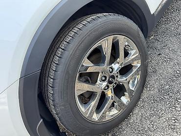 Kia: Kia Sorento: 2019 г., Кроссовер — 12
