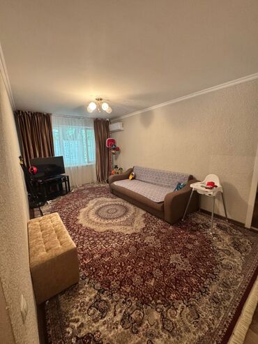Продажа квартир: 2 комнаты, 43 м², 104 серия, 1 этаж, Старый ремонт