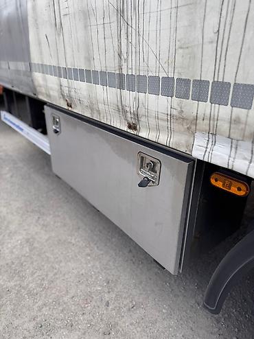 Прицепы и полуприцепы: Прицеп, Volvo, Шторный, от 12 т, Б/у at lalafo.kg — 10 Прицепы и полуприцепы: Прицеп, Volvo, Шторный, от 12 т, Б/у — 10