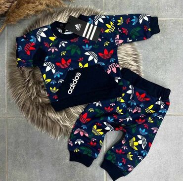 Komplet trenerke: Adidas, Za dečake — 11