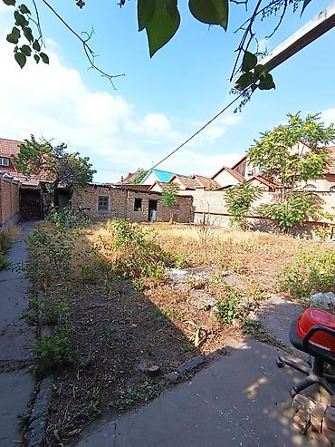 Продажа коттеджей и домов: Продается частный дом 📍 Адрес: Шукурова ахунбаева 📐 Площадь участка — 10