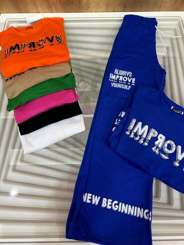 Kompleti: New Tracksuit S•M•L•XL 
2600 din Super PROMO Cena ! — 3