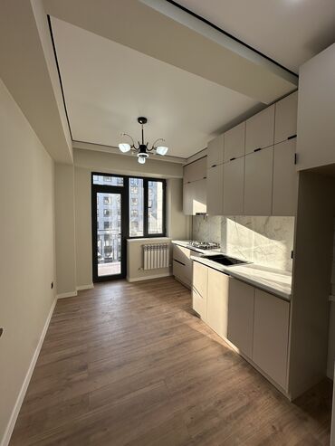 квартира в районе политеха: 1 комната, 42 м², Элитка, 7 этаж, Евроремонт