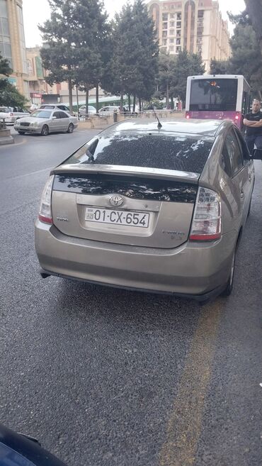 фольксваген пассат б5 1 8 турбо: Toyota Prius: 1.5 л | 2007 г. Седан