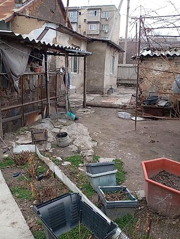 горам: Продается пол дома, 4 комнаты, участок 4 сотки. так же на участке — 10