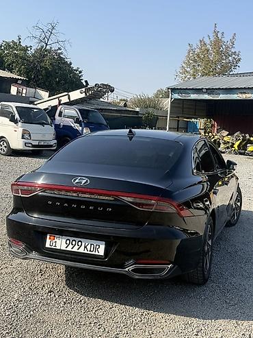 step 2: Hyundai Grandeur: 2019 г., 2.4 л, Автомат, Бензин, Седан — 5