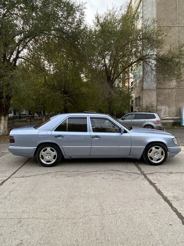 Mercedes-Benz: Mercedes-Benz W124: 1993 г., 2.2 л, Автомат, Бензин, Седан