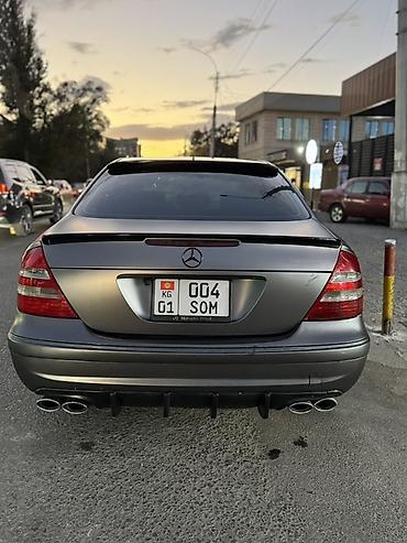 Продажа авто: Mercedes-Benz E-Class: 2005 г., 5 л, Типтроник, Бензин, Седан — 8