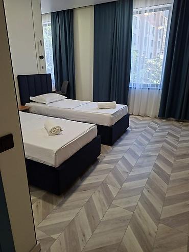hostel osh: Современный номер в мини-отеле/апарт-отеле. - Планировка: спальная — 3