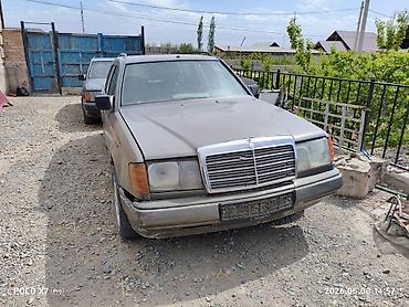 ключи б у: Запчасти на Mercedes-Benz W124. В наличии кузовные детали, двигателя — 1