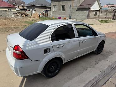 Chevrolet: Chevrolet Aveo: 2017 г., Бензин, Седан — 5