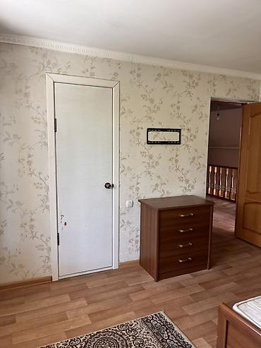 Продажа коттеджей и домов: 5 комнат, 132 м², 4 соток, Бишкек, Рухий Мурас ж/м Собственник — 17