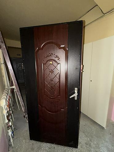 agac sekilleri: Metal giriş qapısı satılır. Xüsusiyyətlər: - Material: qalın metal — 4