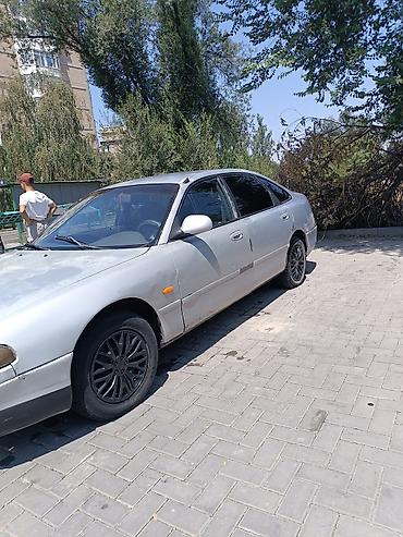 cron: Mazda 626: 1992 г., 1.8 л, Механика, Бензин, Седан — 5