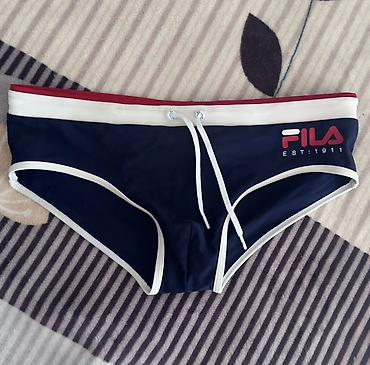 Спортивная одежда: Мужские плавки-брифы FILA оригинальные 
Размер XL
Состояние 10/10 — 1