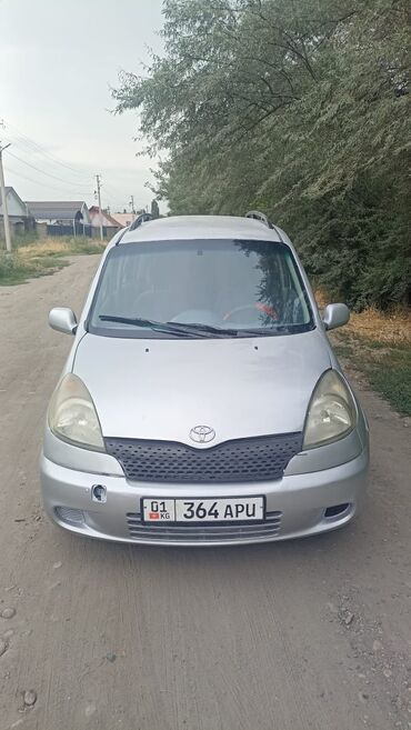runx alex: Toyota Yaris Verso: 2001 г., 1.3 л, Механика, Бензин, Вэн/Минивэн