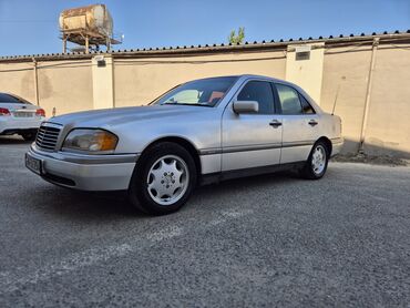 cesqa turbo az: Mercedes-Benz C 250: 2.5 l | 1995 il Sedan