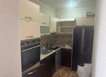 химчистка мебели на дому: *ZB* *MƏTBƏX MEBELİ* Qiymət *250 azn* ölçü *2.80× 2.20* üzerinde