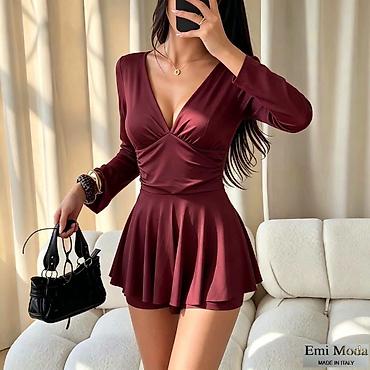 Mini haljina/romper sa šortsom –2500din
S M L