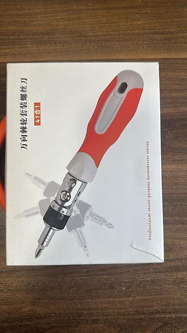 kafel deşən: Makota TM-4D18 WF 16 Xəttli Lazer Leveli - 4D proyeksiya: üfüqi və — 3