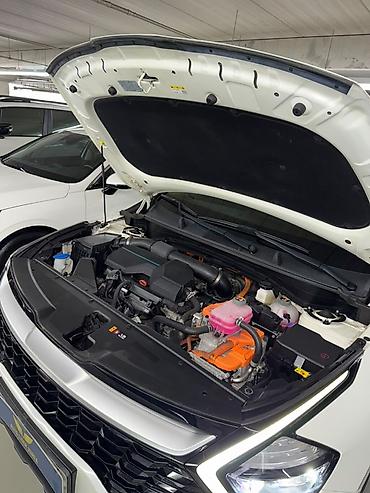 2022: Kia Sportage: 2022 г., 1.6 л, Гибрид, Кроссовер — 3