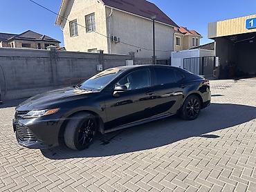 Toyota: Toyota Camry: 2018 г., 2.5 л, Автомат, Бензин, Седан — 3