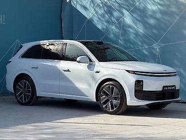 Lixiang: Lixiang L9: 2025 г., 1.5 л, Автомат, Гибрид, Кроссовер — 8