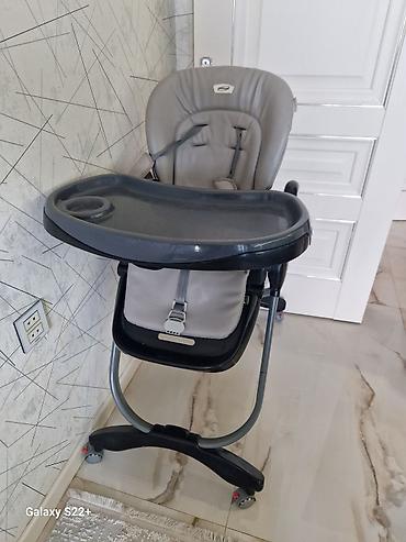 Yemək masaları, oturacaqları: ZEKNUN uşaq yemək stulu - Rəng: boz (oturacaq) və qara (tray və — 1