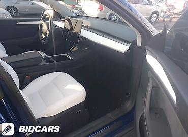 Tesla: Tesla Model Y: 2024 г., Автомат, Электромобиль, Кроссовер — 5