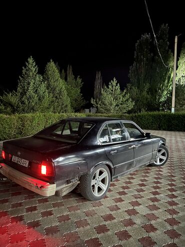 купить ssangyong korando новый: BMW 5 series: 1990 г., 2.8 л, Механика, Бензин, Седан