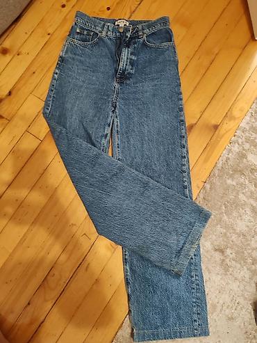 farmerice zvoncare: Zara Ženske farmerke visokog struka u klasičnoj plavoj denim boji. - — 1