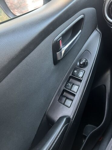 Toyota: Toyota Yaris: 2016 г., 1.5 л, Автомат, Бензин, Седан — 7