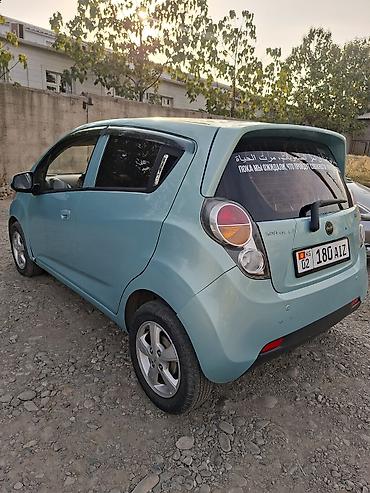 спарк 2: Chevrolet Spark: 2009 г., 0.1 л, Автомат, Бензин, Хэтчбэк — 3